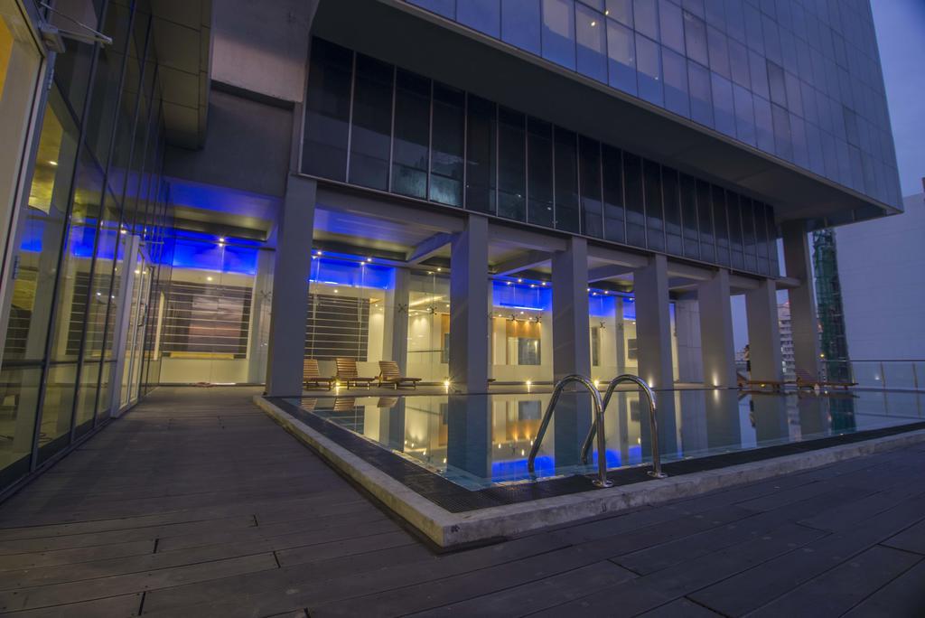 Platinum One Suites Kolombo Dış mekan fotoğraf