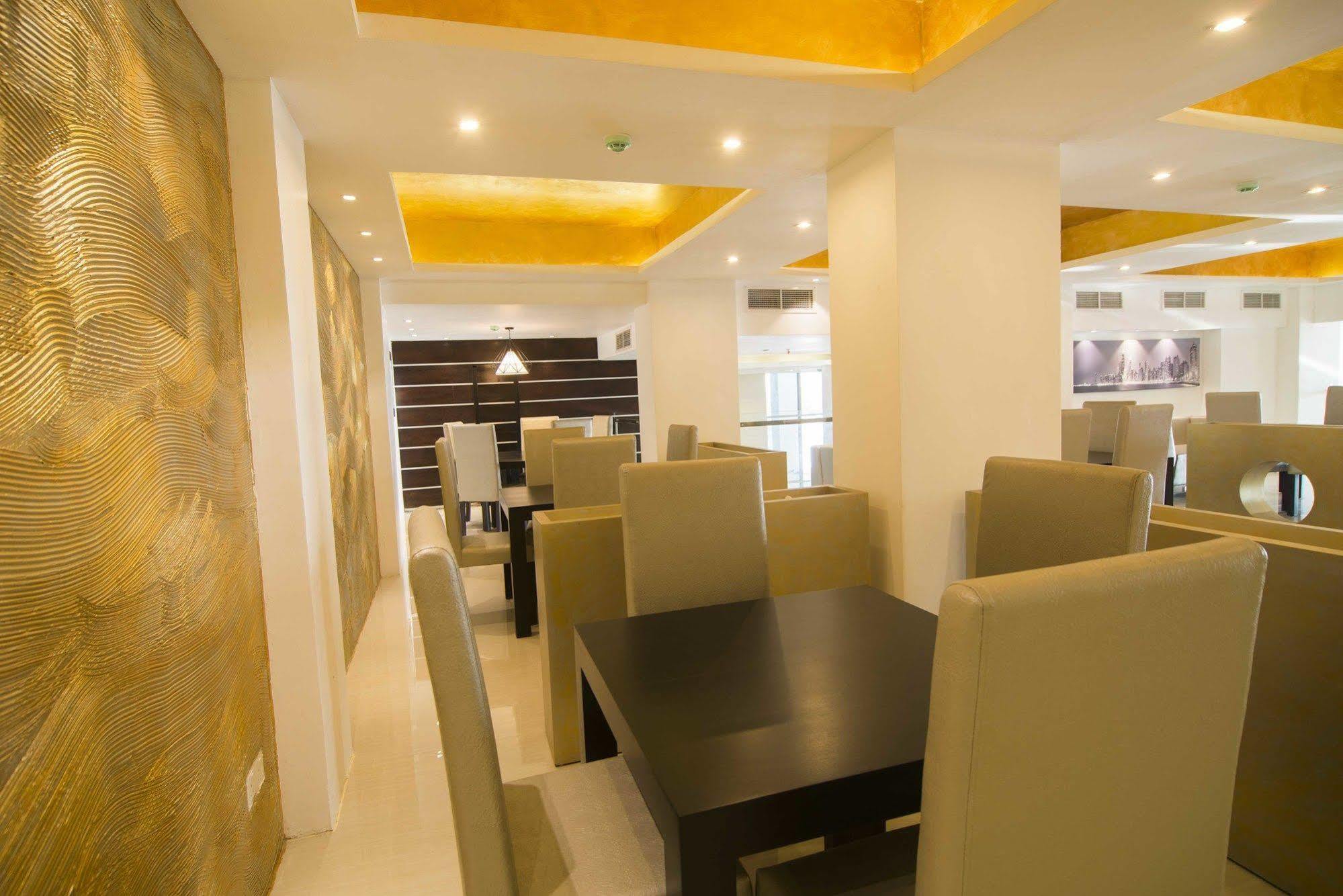 Platinum One Suites Kolombo Dış mekan fotoğraf