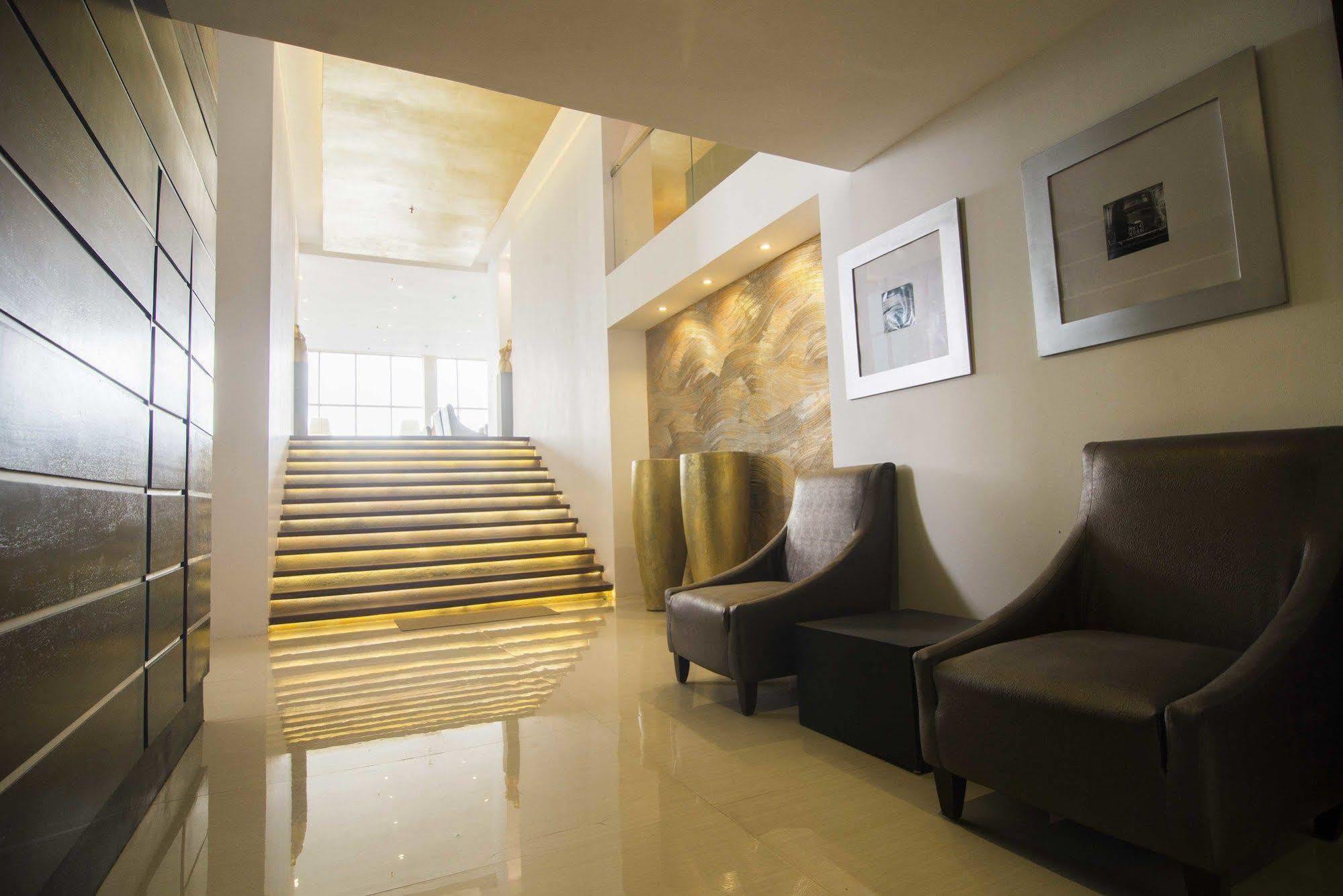 Platinum One Suites Kolombo Dış mekan fotoğraf