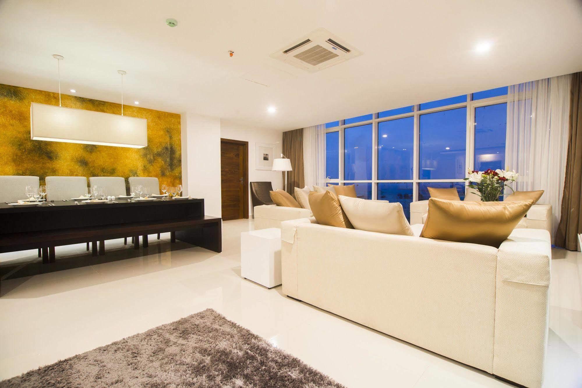 Platinum One Suites Kolombo Dış mekan fotoğraf